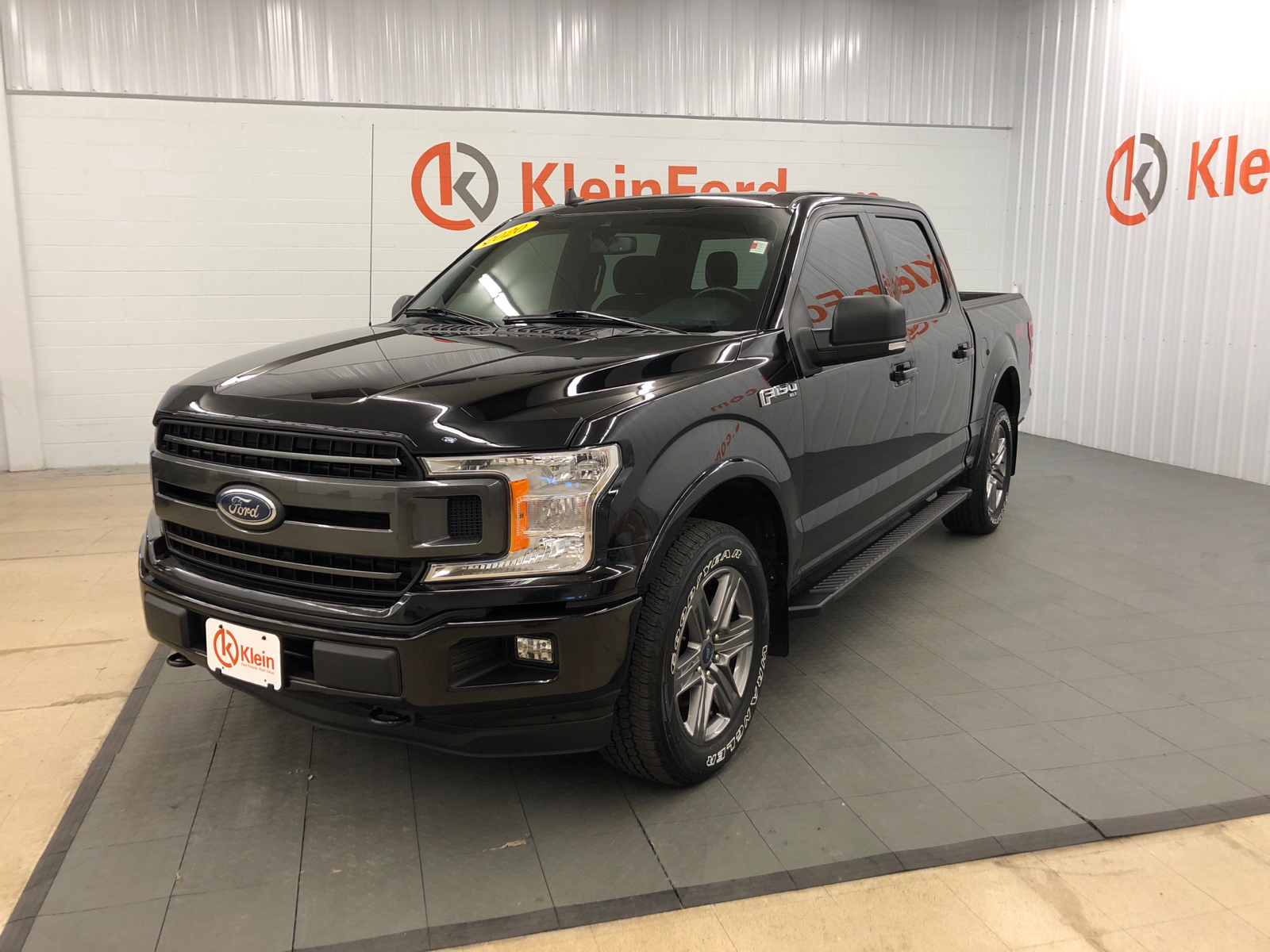 2020 Ford F-150 XLT 4WD SuperCrew 5.5 Box 3