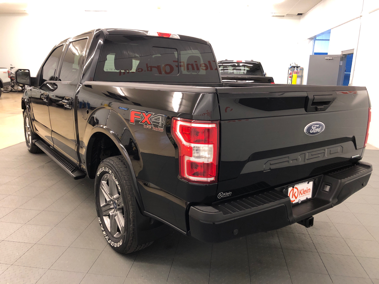 2020 Ford F-150 XLT 4WD SuperCrew 5.5 Box 6