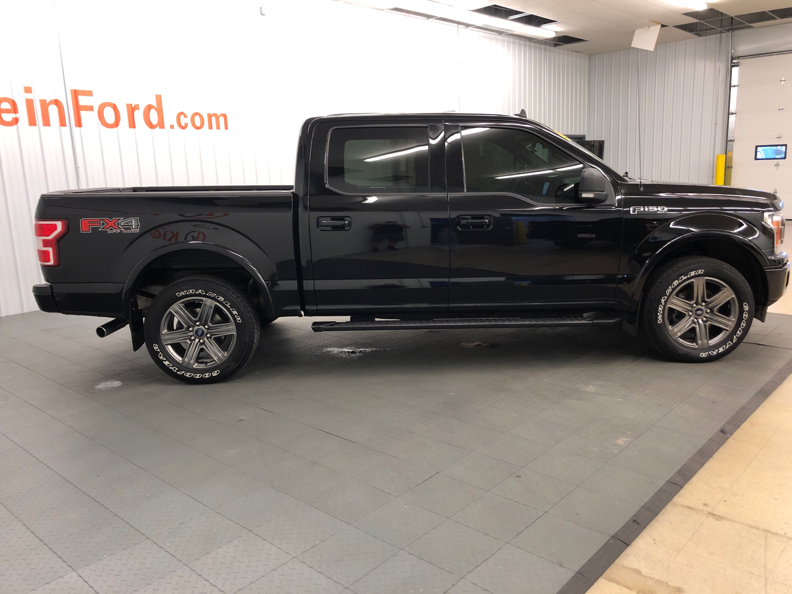 2020 Ford F-150 XLT 4WD SuperCrew 5.5 Box 12