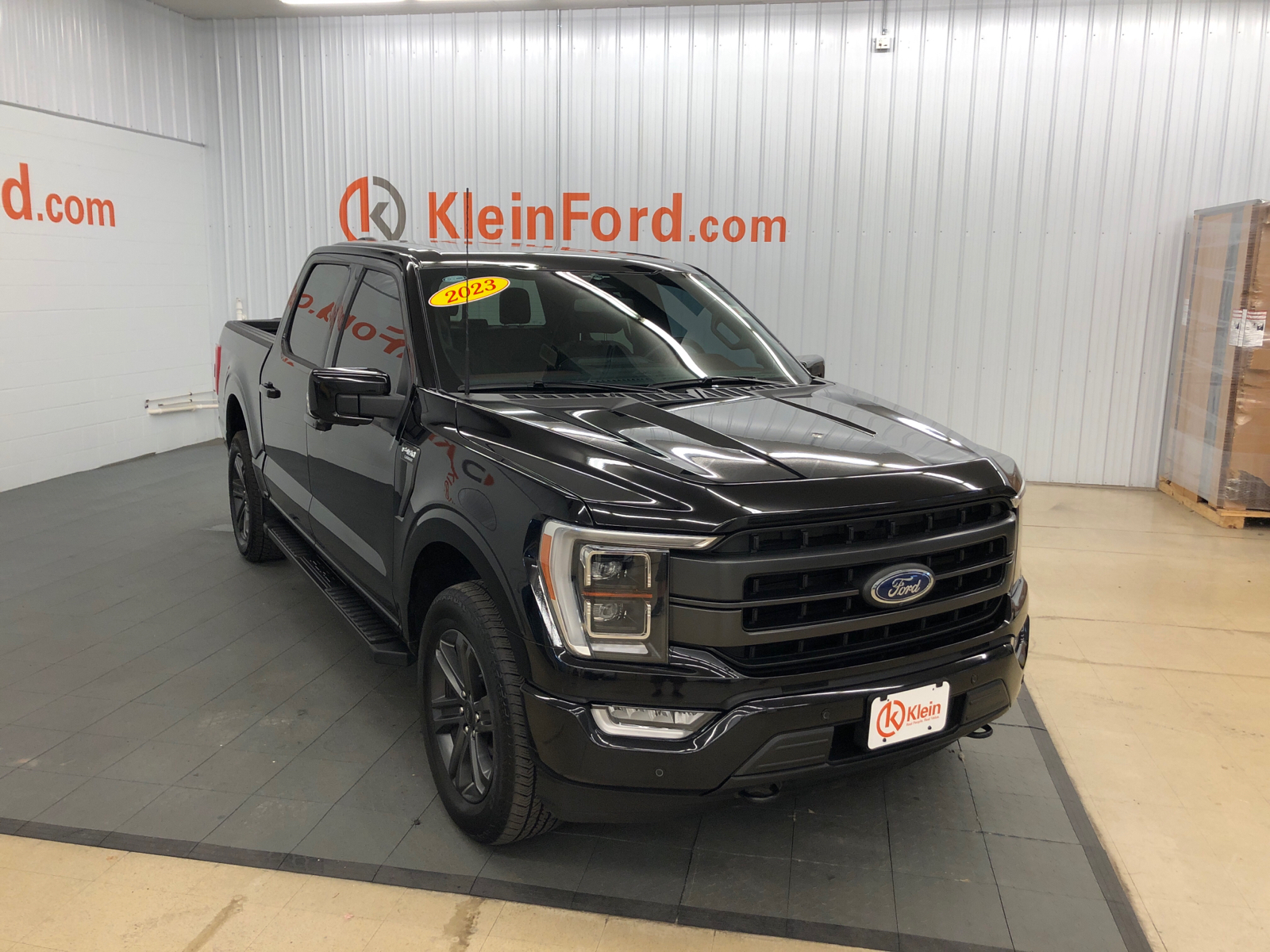 2023 Ford F-150 LARIAT 4WD SuperCrew 5.5 Box 1