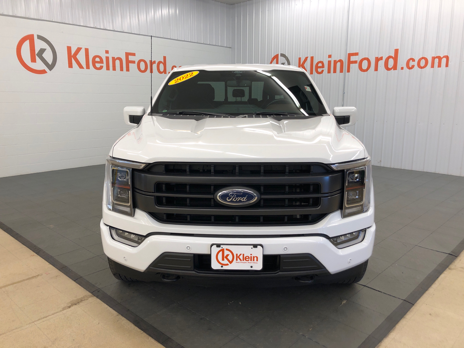 2022 Ford F-150 LARIAT 4WD SuperCrew 5.5 Box 2