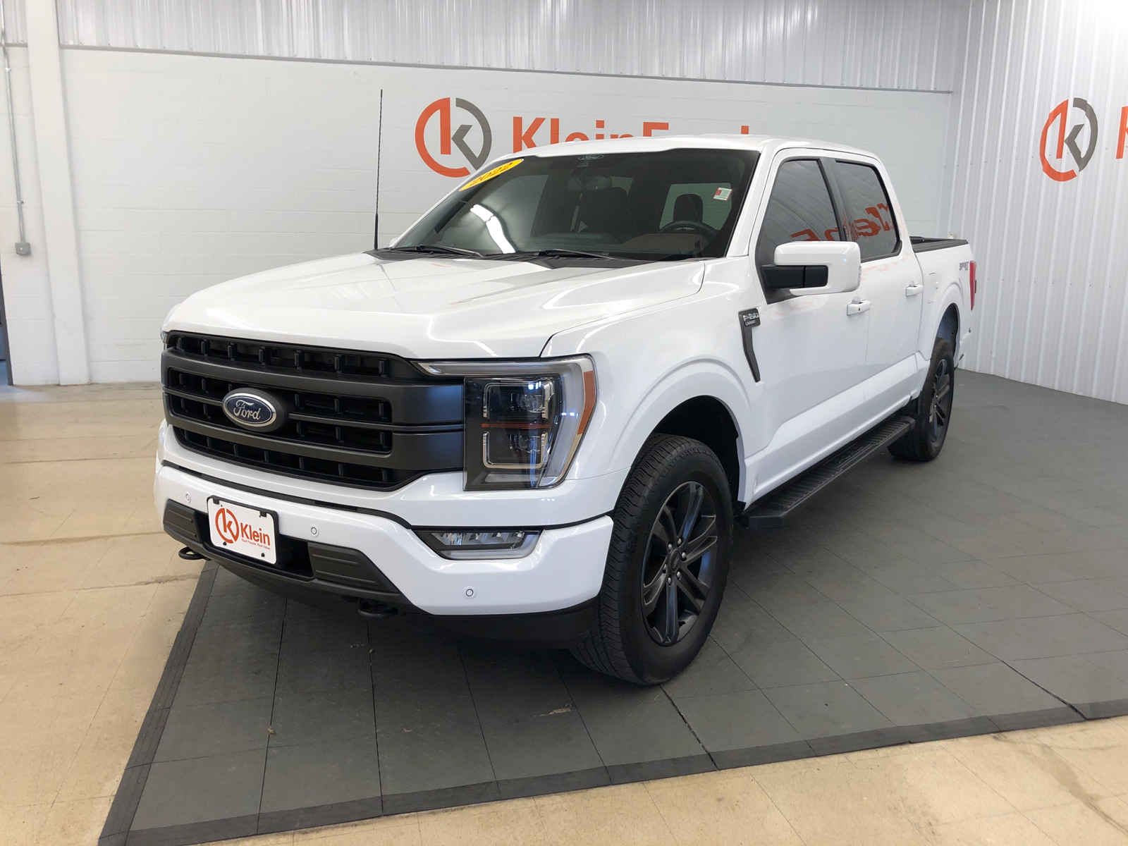 2022 Ford F-150 LARIAT 4WD SuperCrew 5.5 Box 3