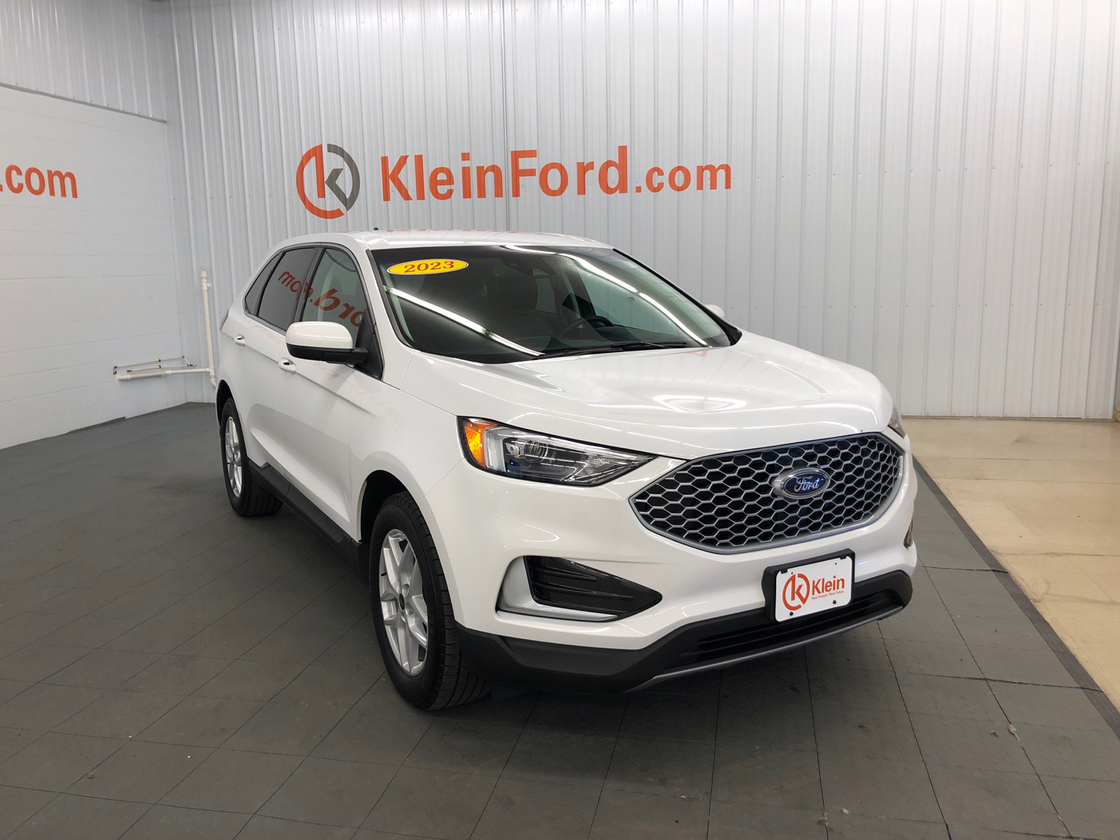 2023 Ford Edge SEL 1