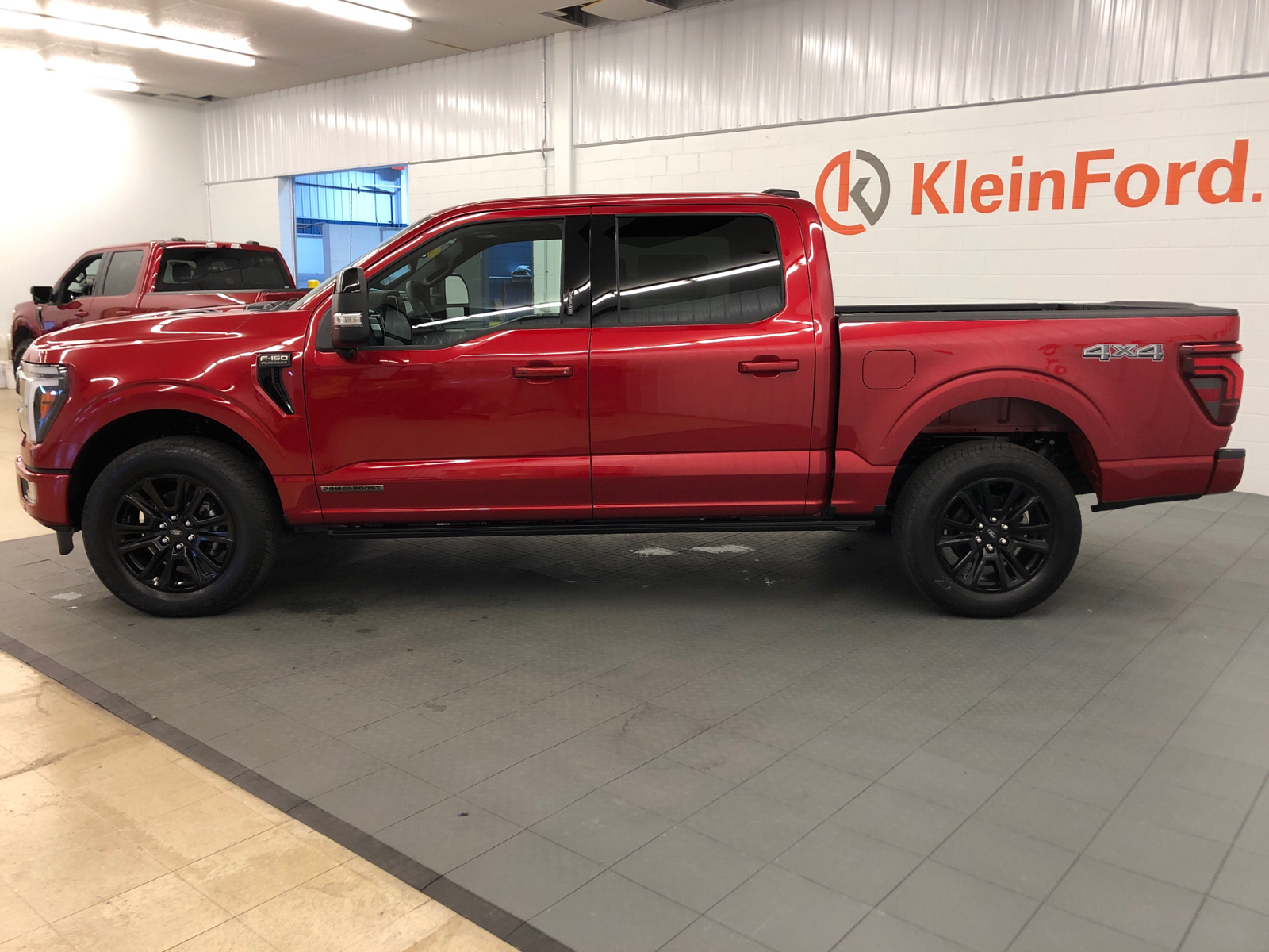 2024 Ford F-150 Platinum 4WD SuperCrew 5.5 Box 4