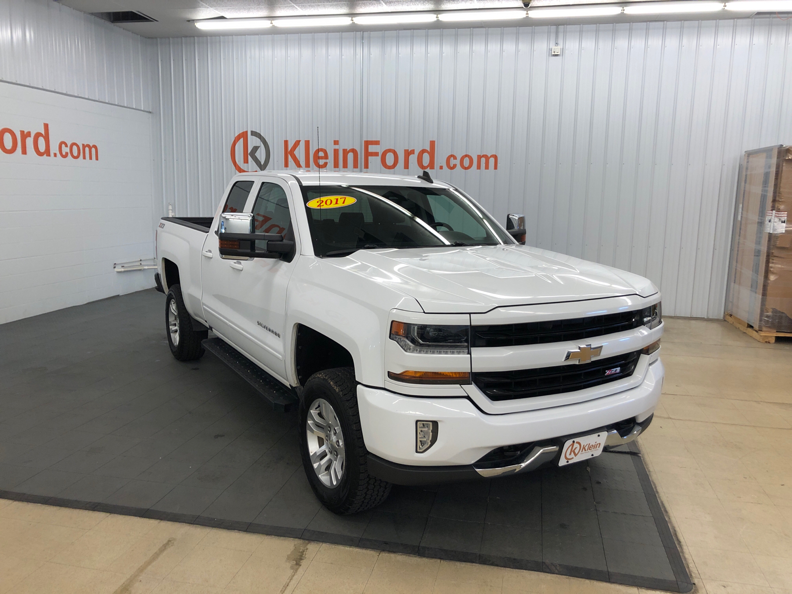 2017 Chevrolet Silverado 1500 LT 1