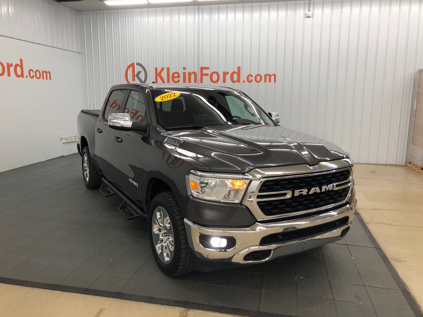 2022 Ram 1500 Big Horn/Lone Star 1