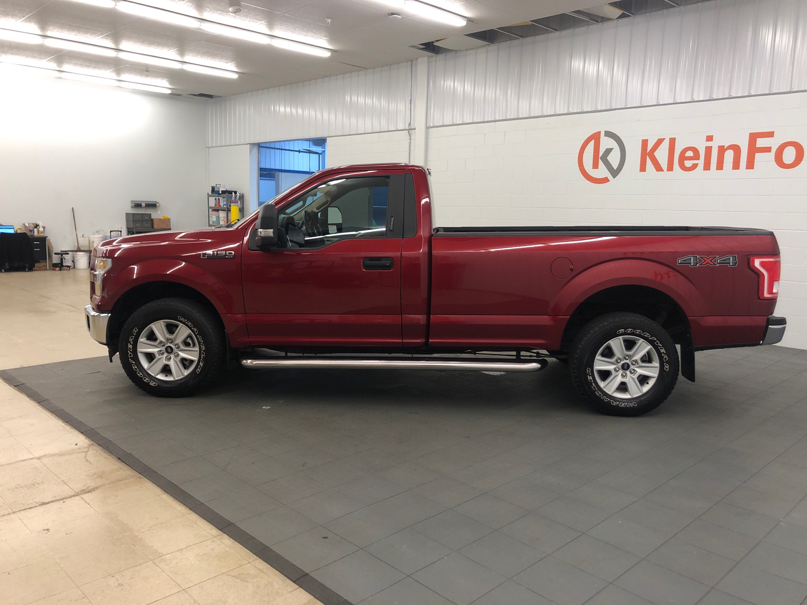 2017 Ford F-150 XLT 4