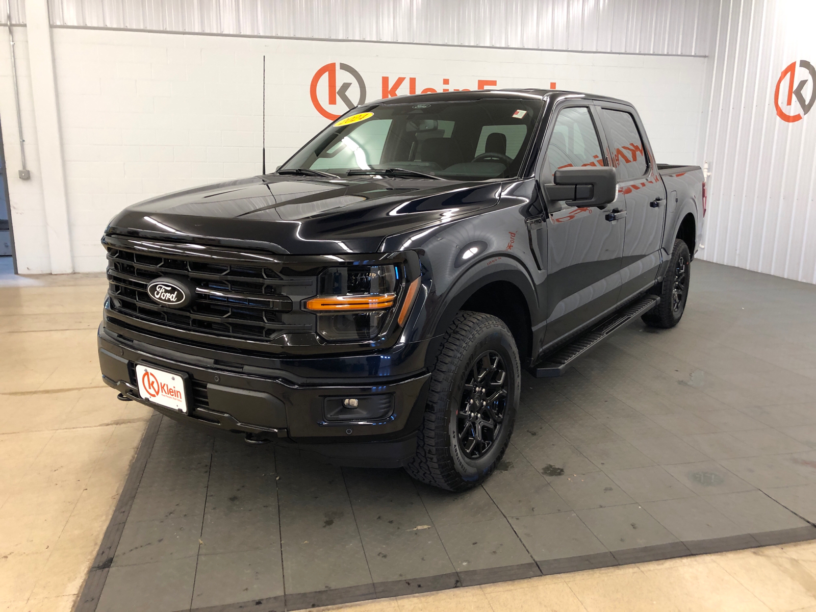 2024 Ford F-150 XLT 3