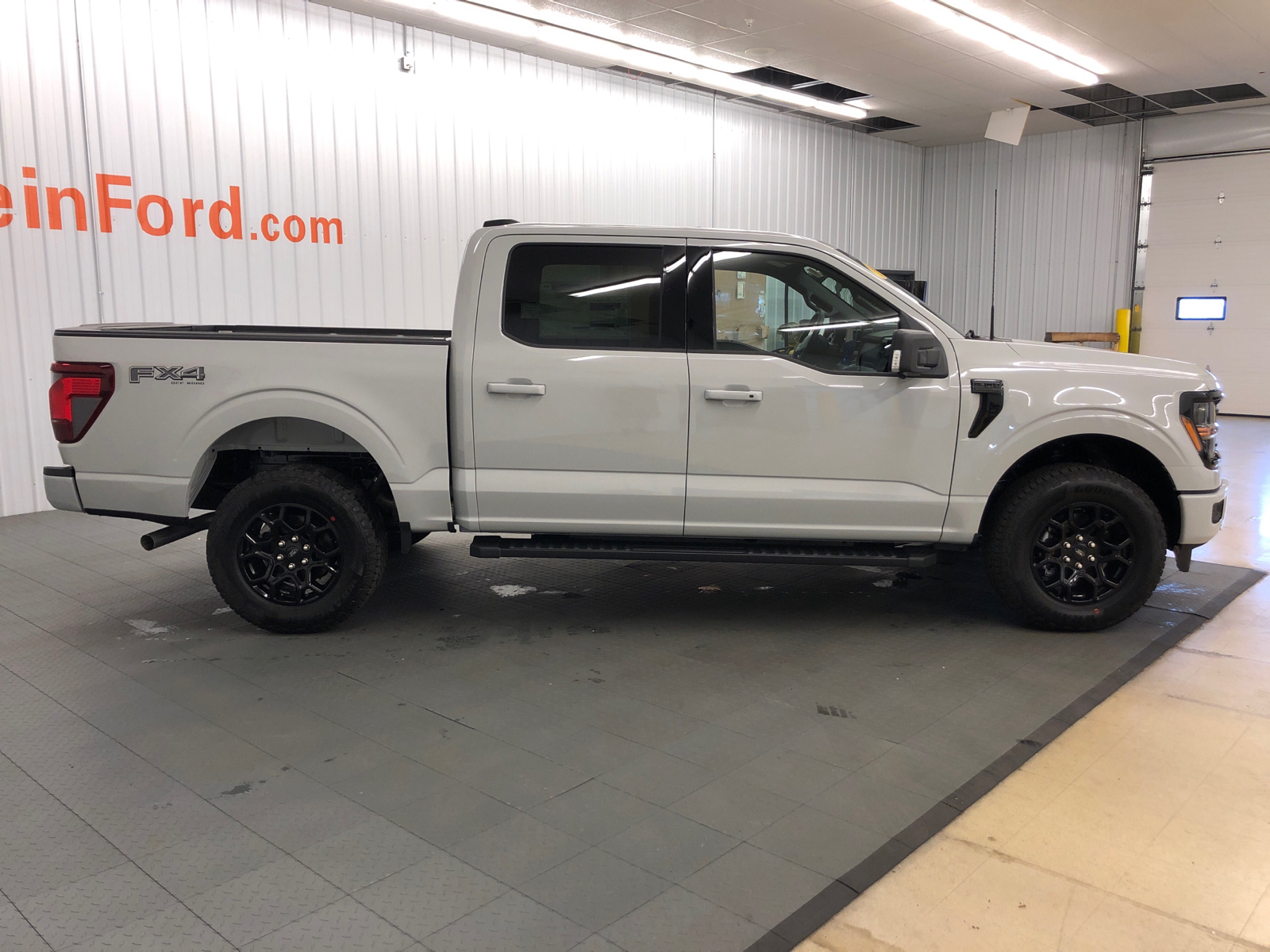 2024 Ford F-150 XLT 12