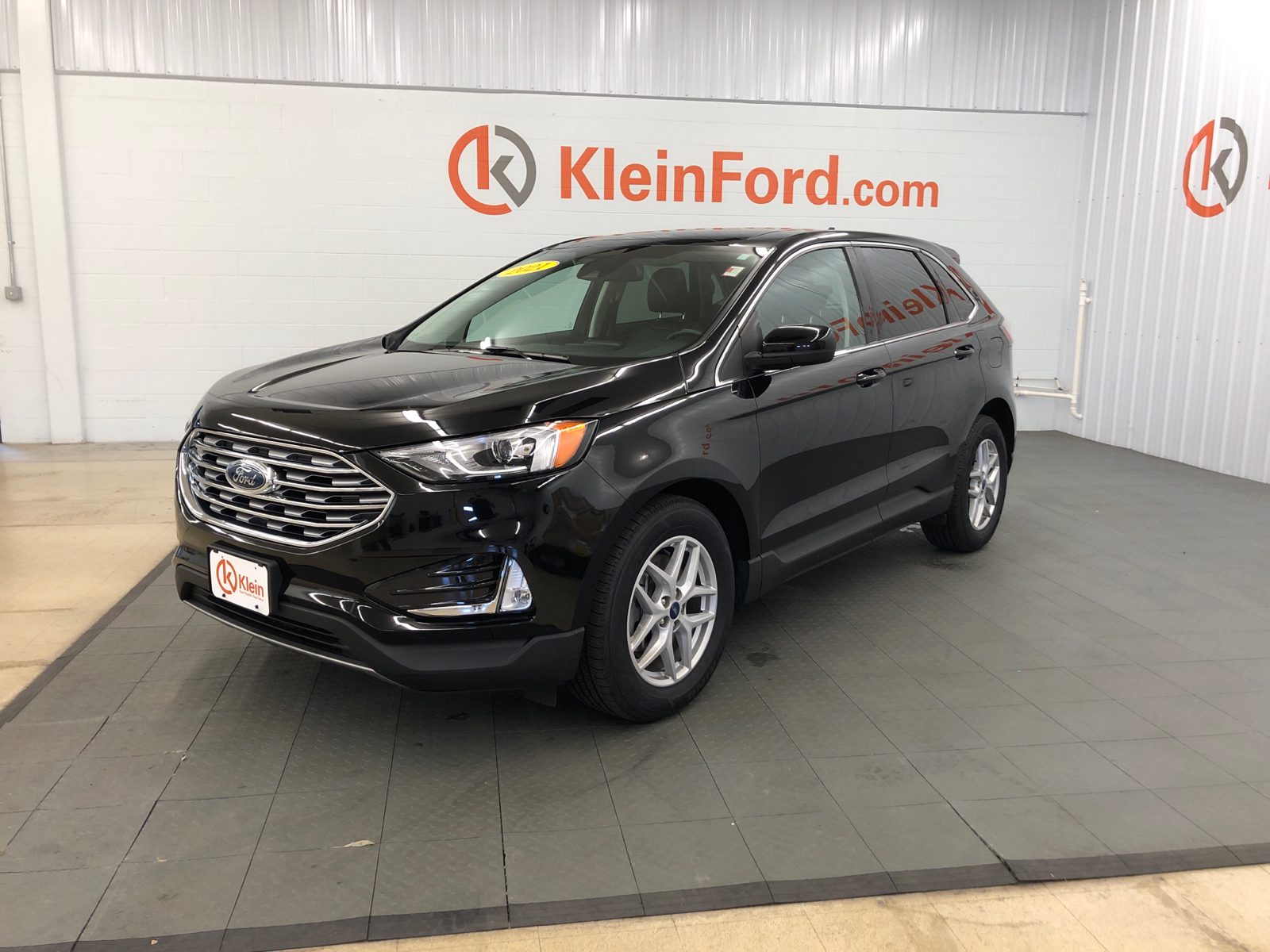 2021 Ford Edge SEL 3