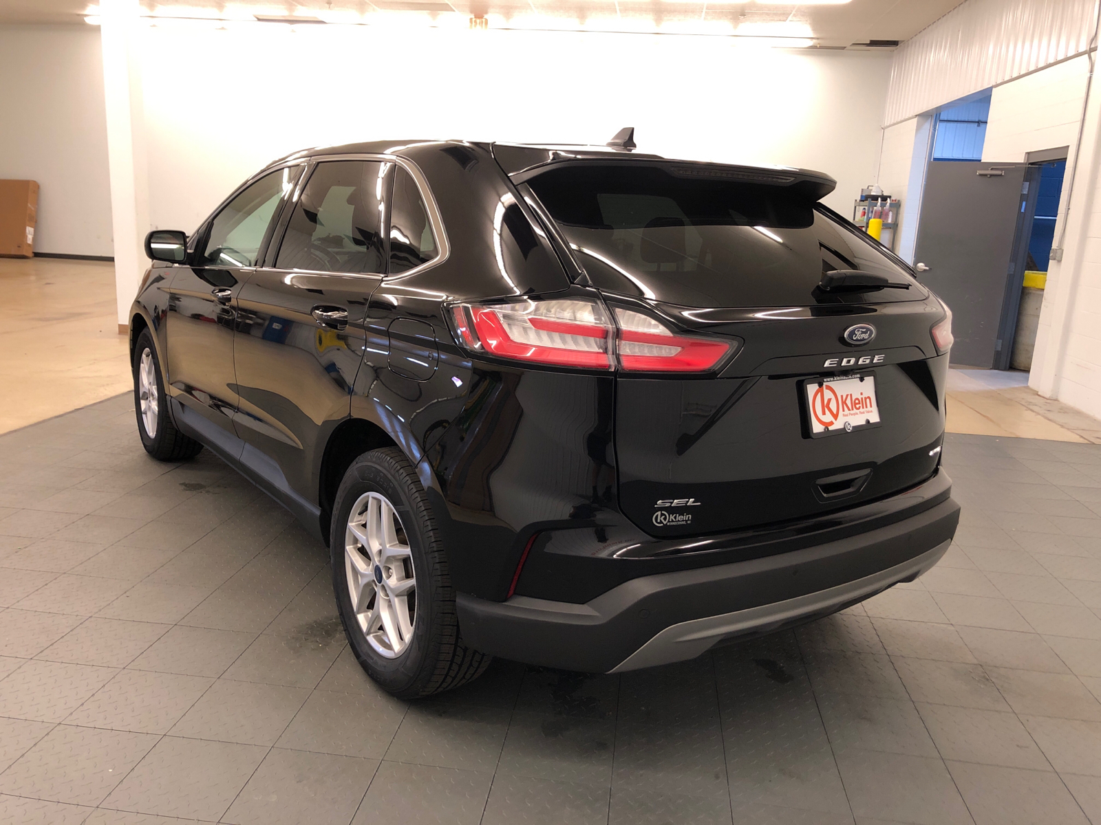 2021 Ford Edge SEL 6