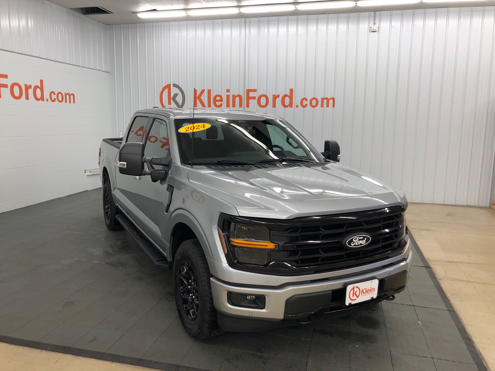 2024 Ford F-150 XLT 1