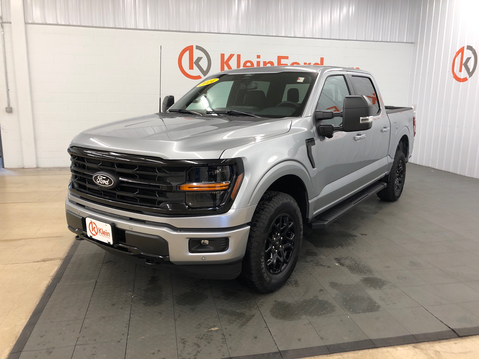 2024 Ford F-150 XLT 3