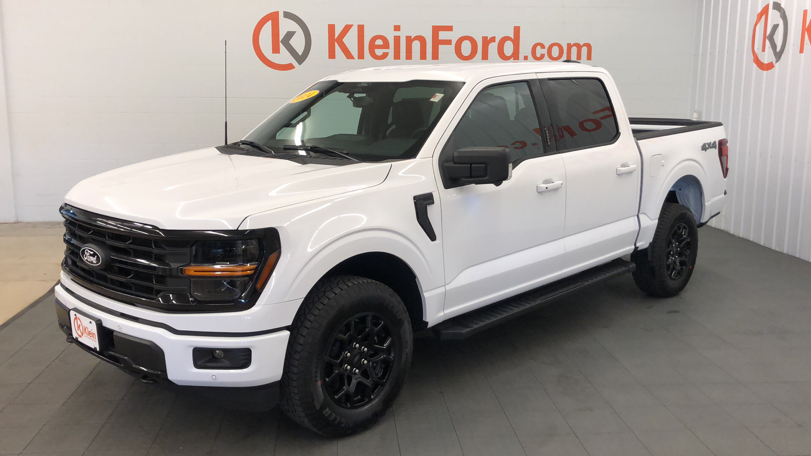 2024 Ford F-150 XLT 3