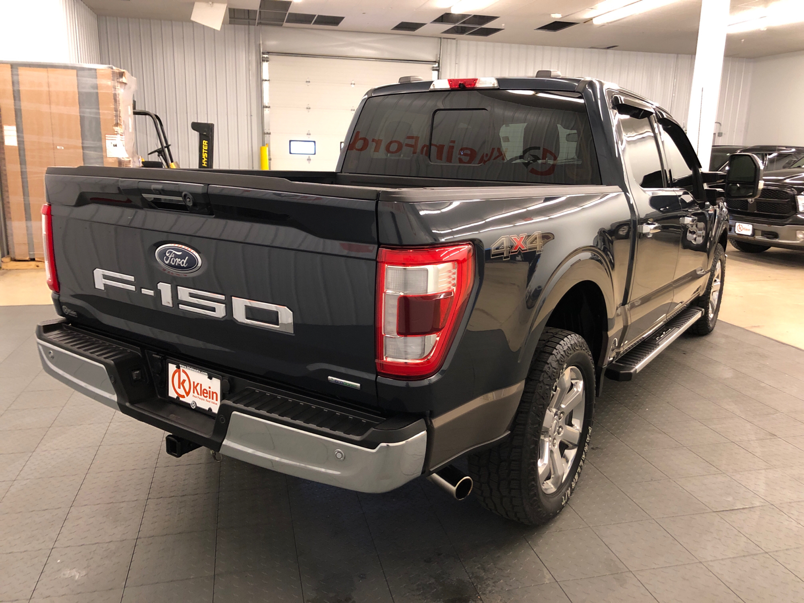 2022 Ford F-150 Lariat 11