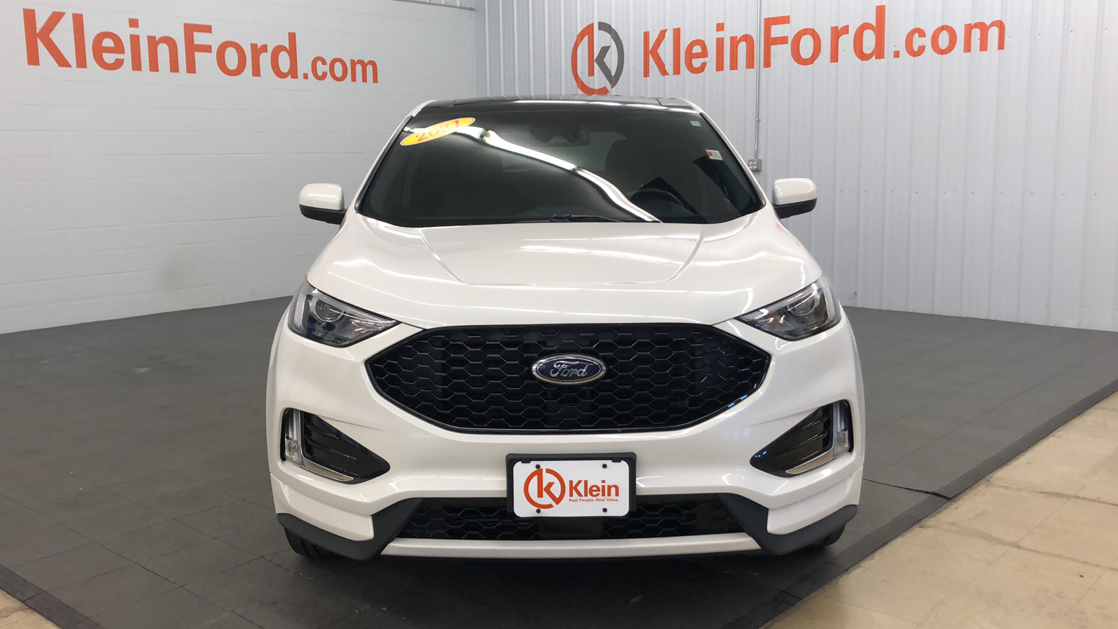 2021 Ford Edge ST Line 2