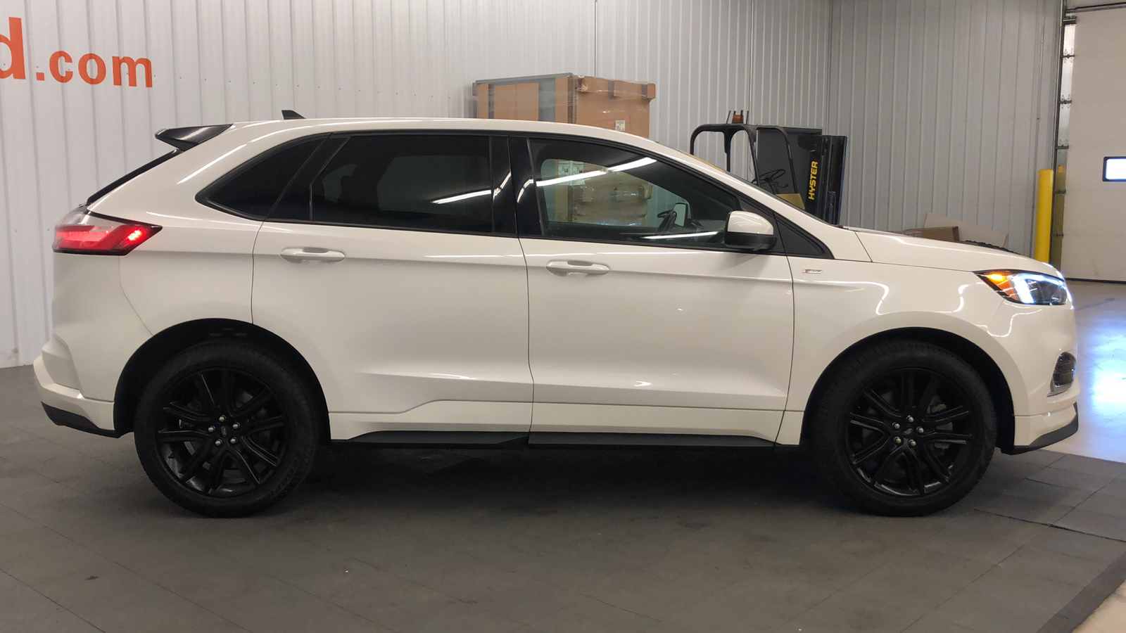 2021 Ford Edge ST Line 14