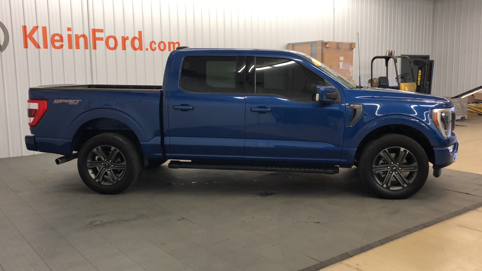 2023 Ford F-150 Lariat 8