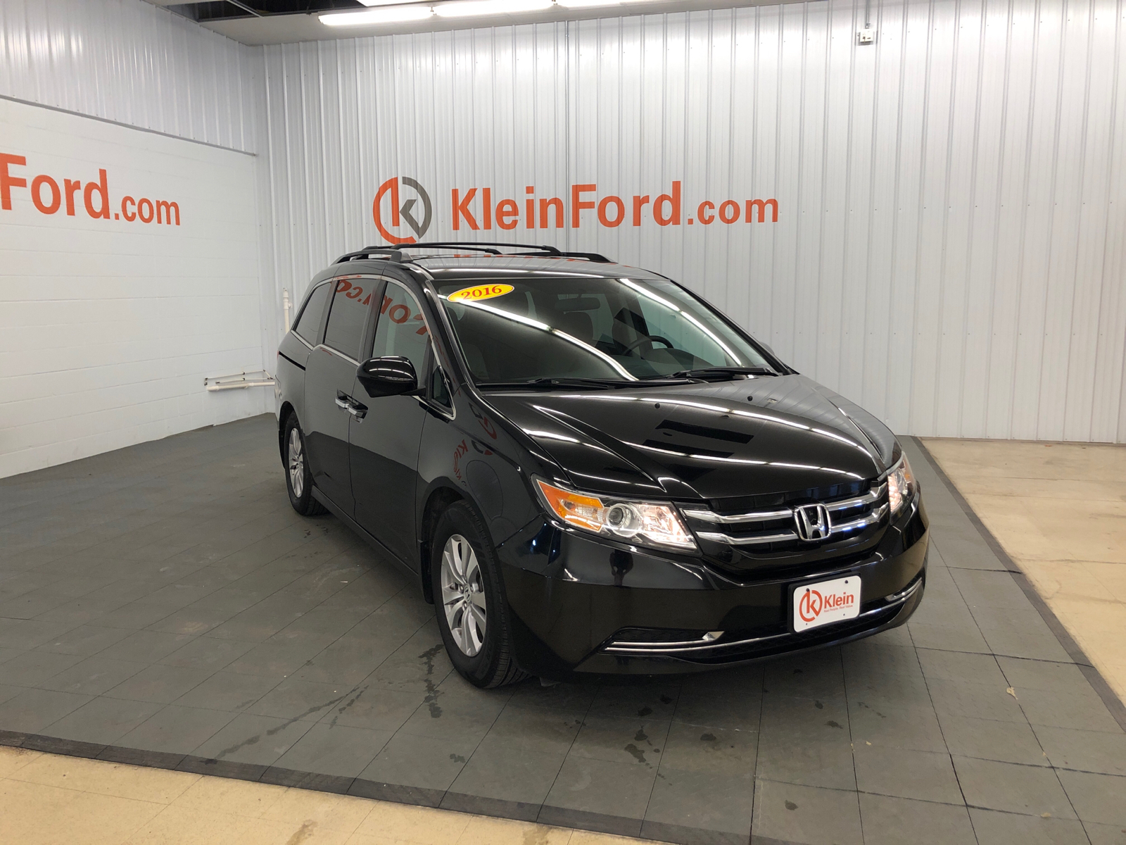 2016 Honda Odyssey SE 1