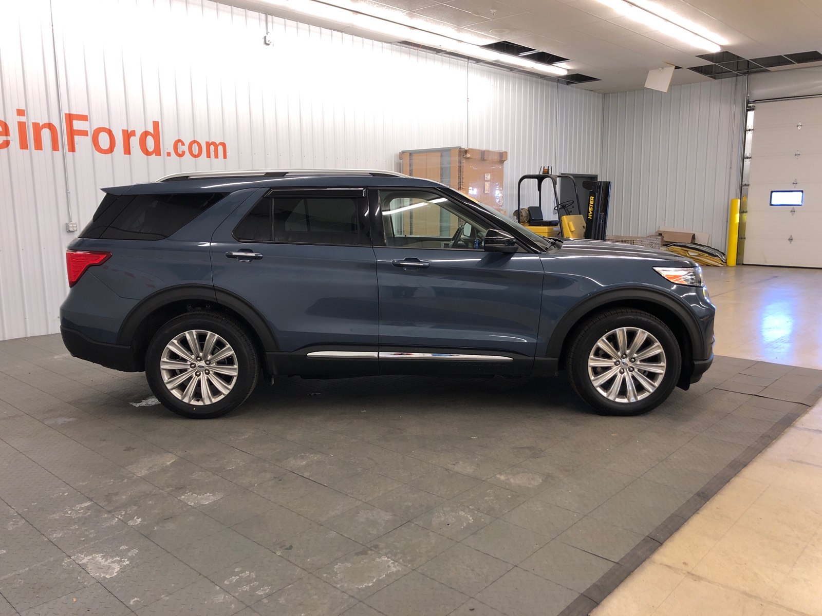 2021 Ford Explorer Limited 13