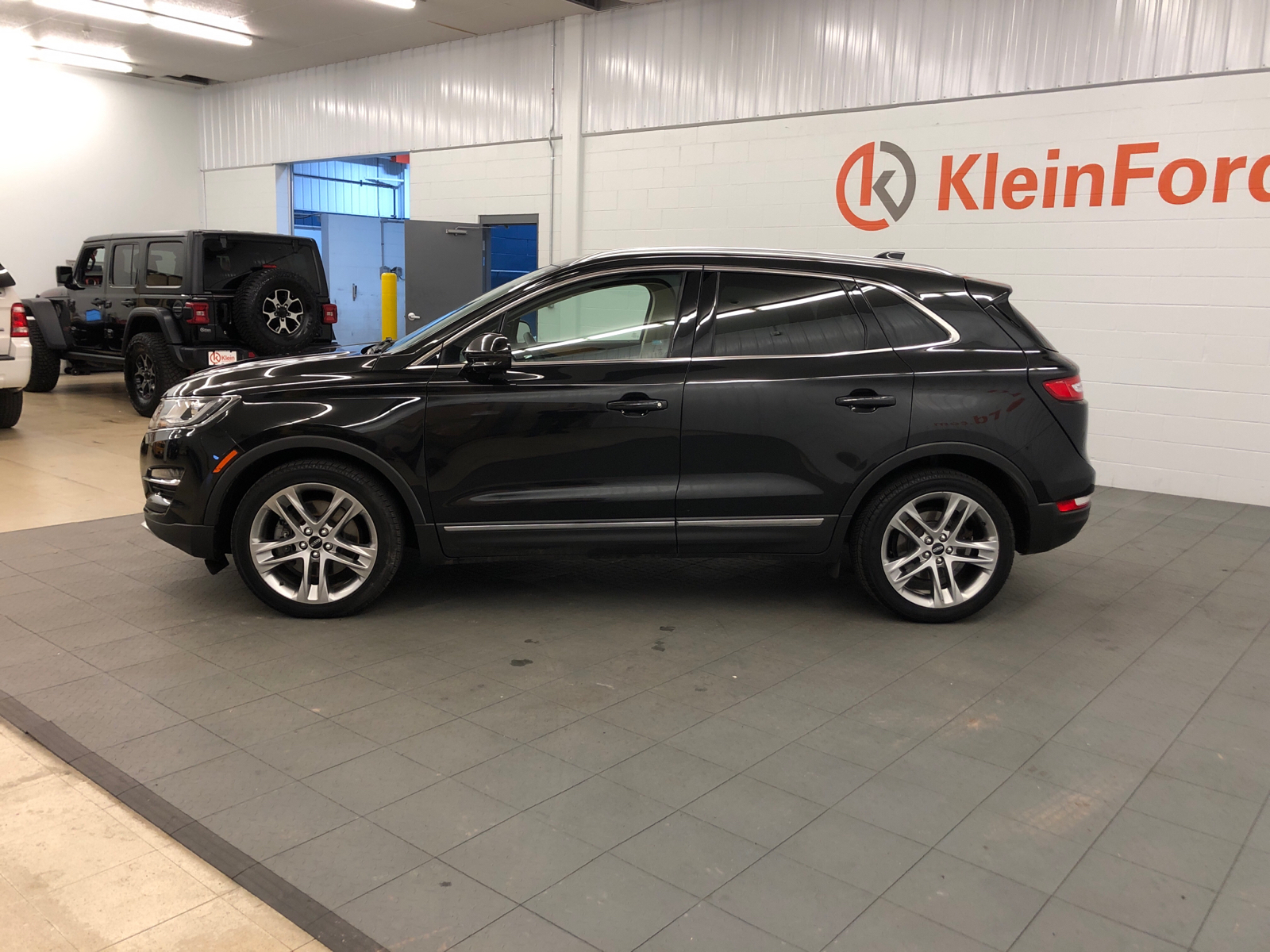 2015 Lincoln MKC Reserve 4