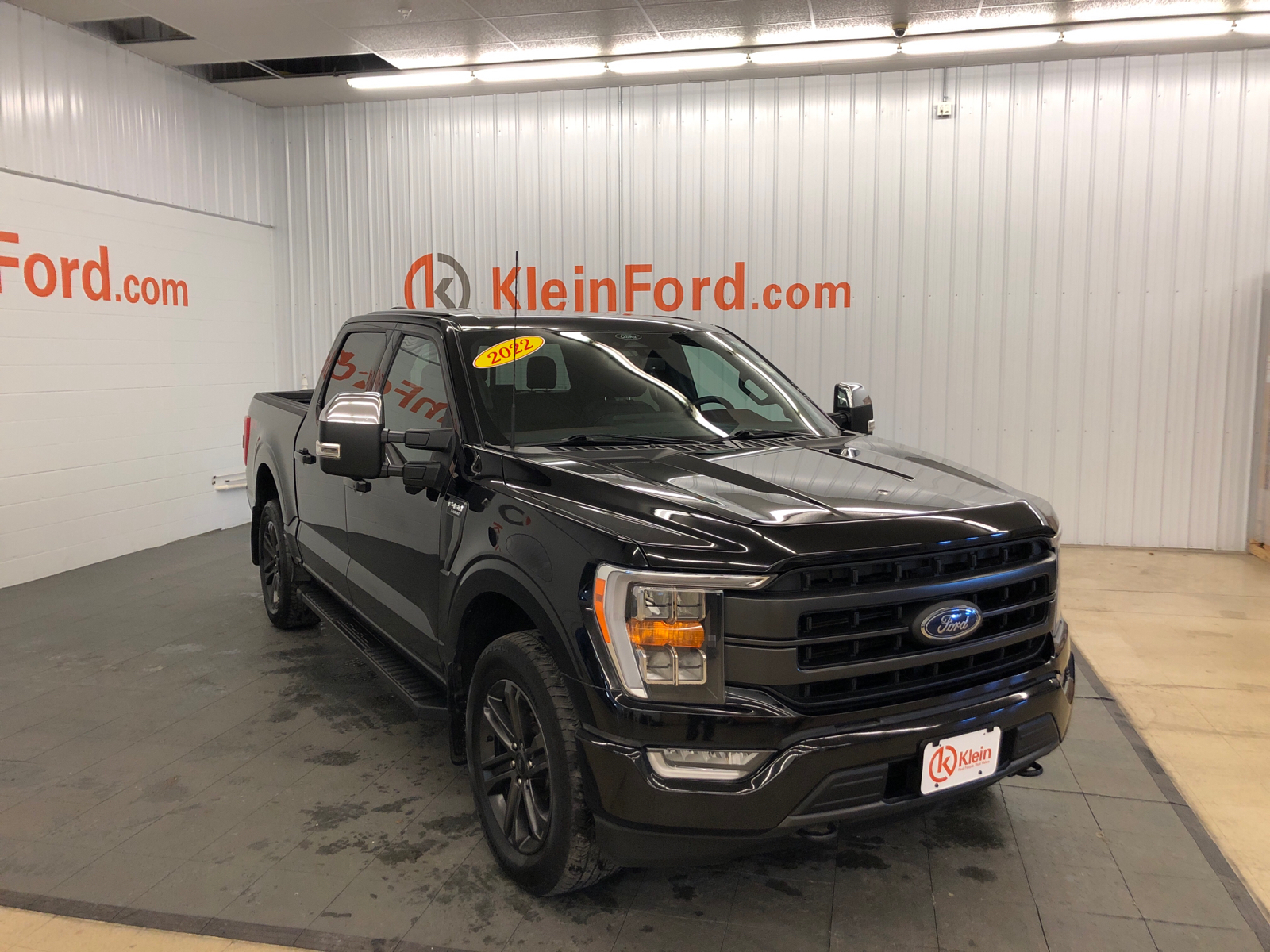 2022 Ford F-150 Lariat 1