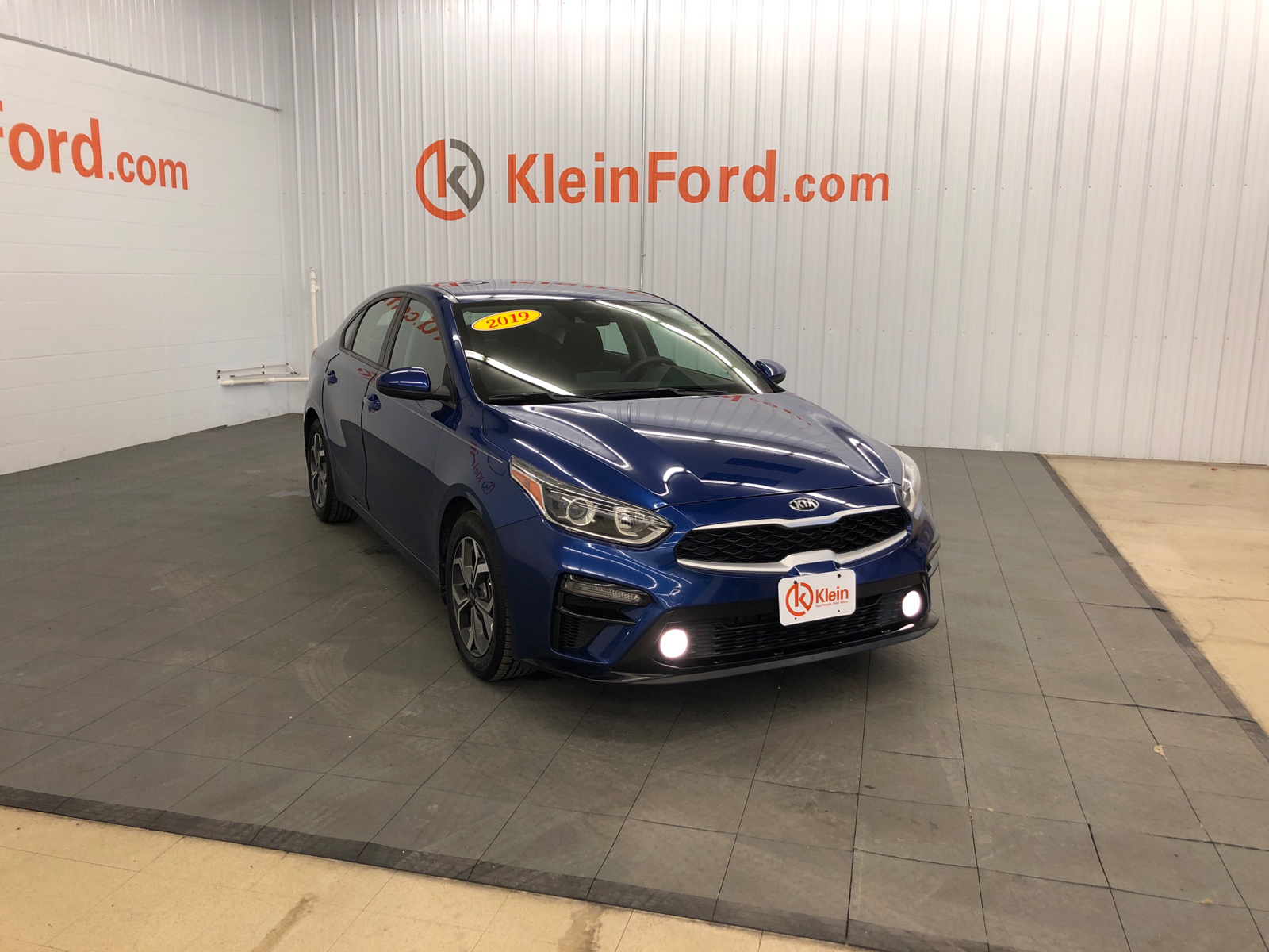 2019 Kia Forte LXS 1