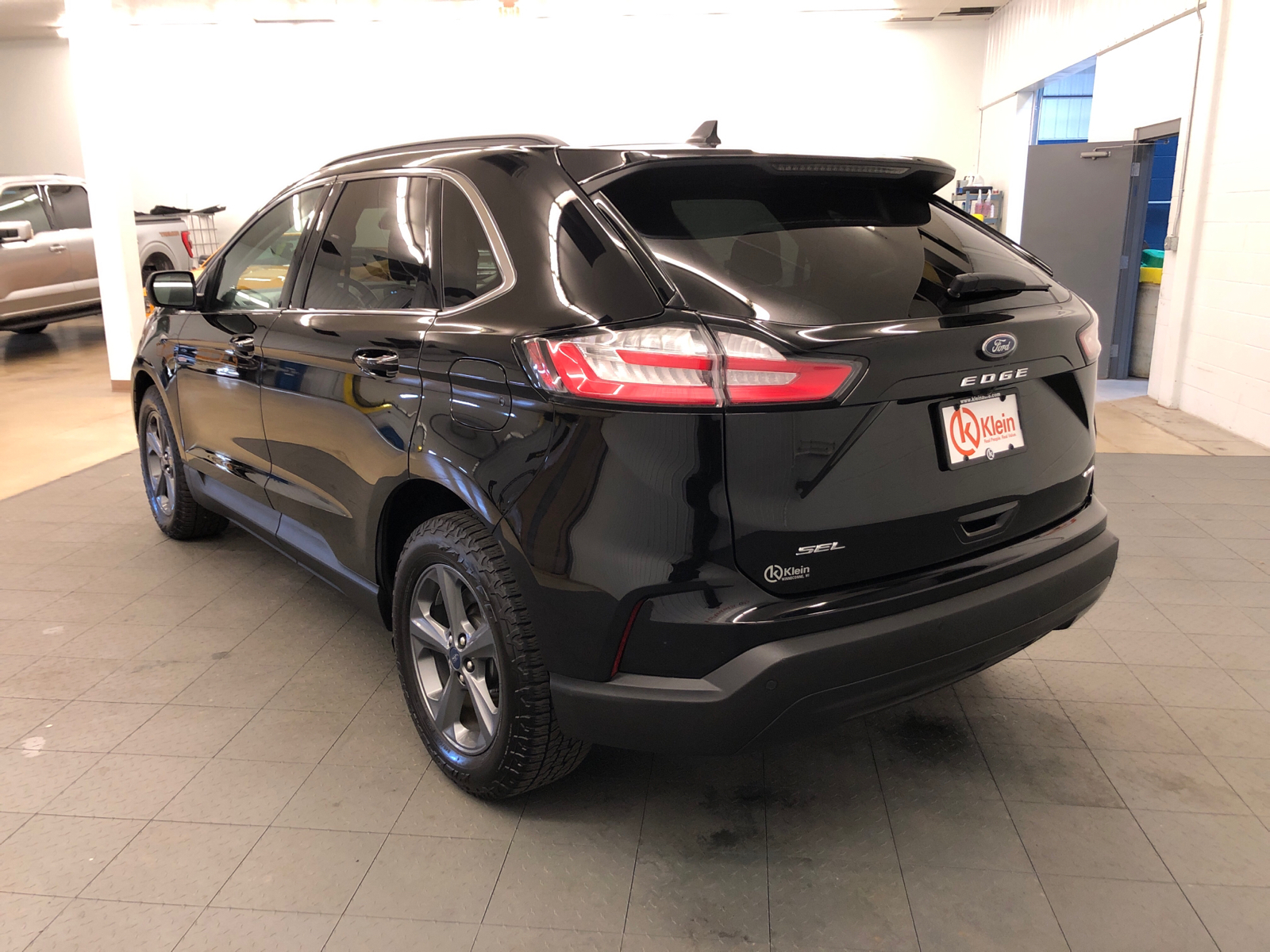 2022 Ford Edge SEL 6