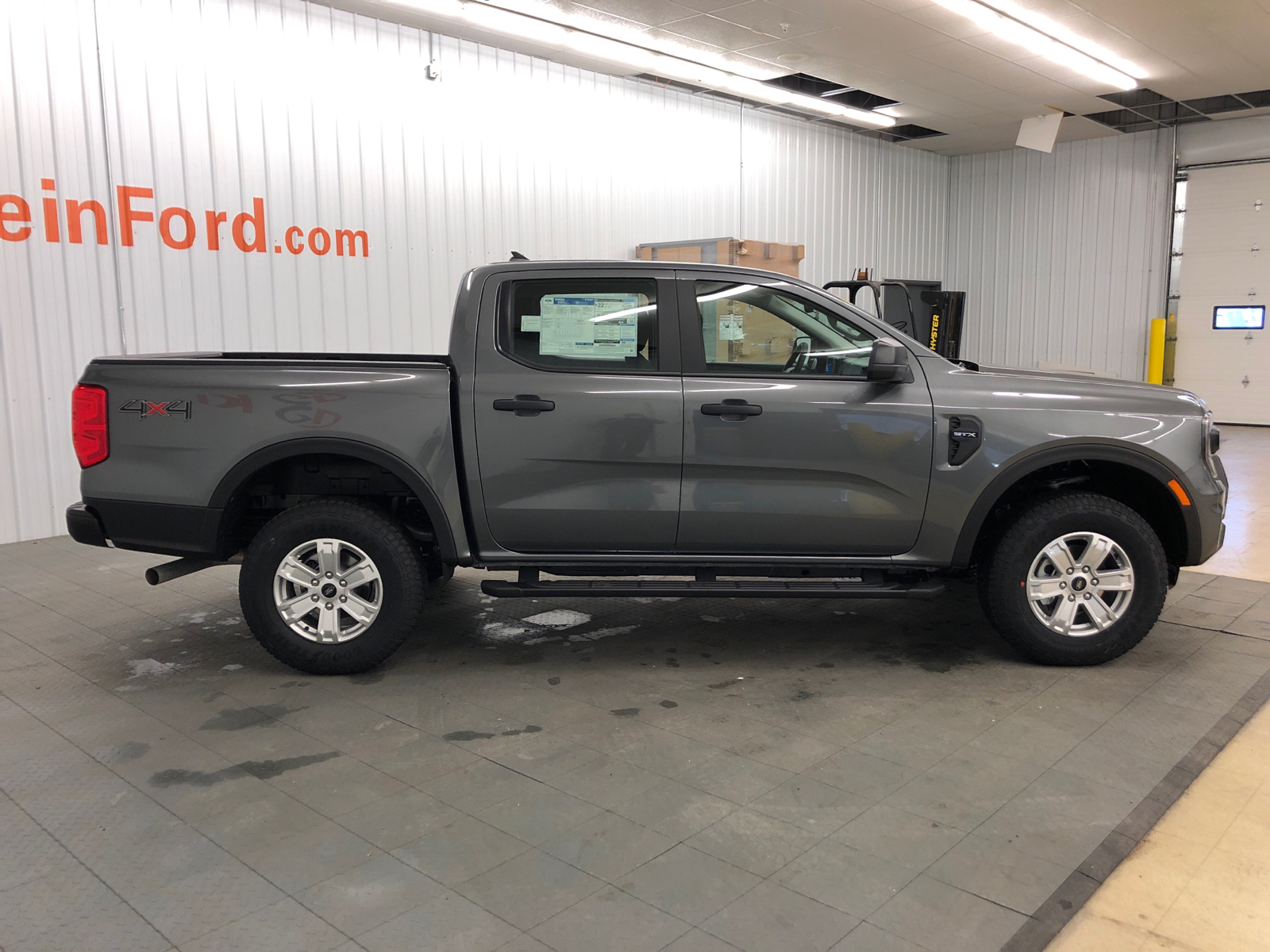 2024 Ford Ranger XL 11