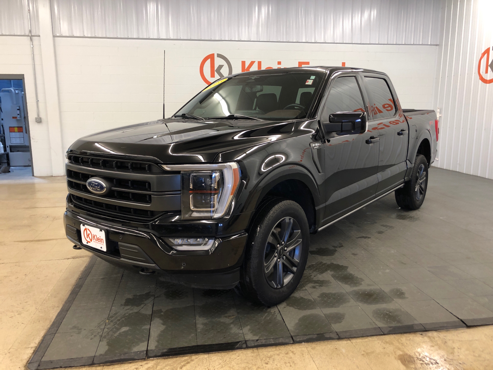 2023 Ford F-150 Lariat 3