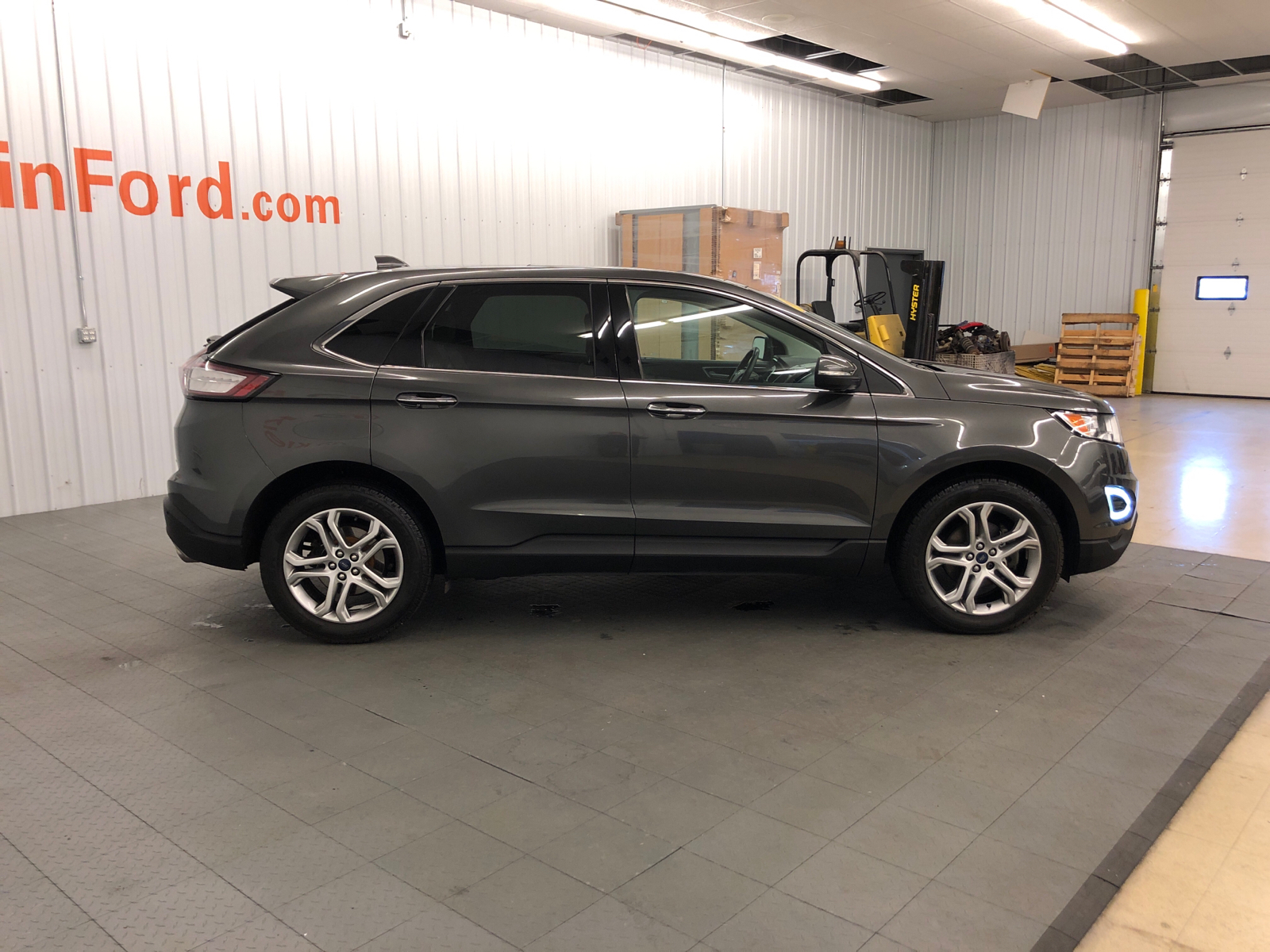 2015 Ford Edge Titanium 13