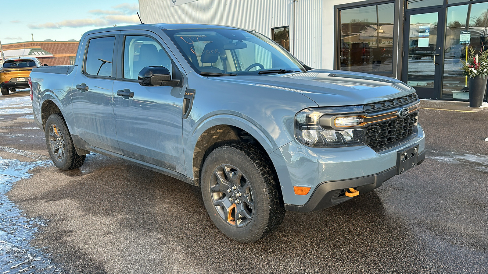 2024 Ford Maverick XLT Advanced AWD SuperCrew 2