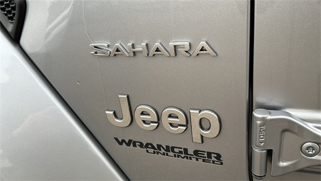 2021 Jeep Wrangler Unlimited Sahara 13