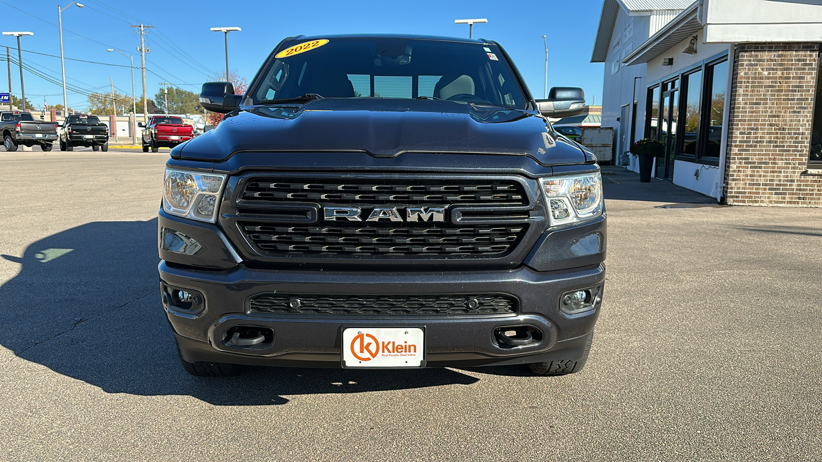 2022 Ram 1500 Big Horn 4x4 Crew Cab 57 Box 2