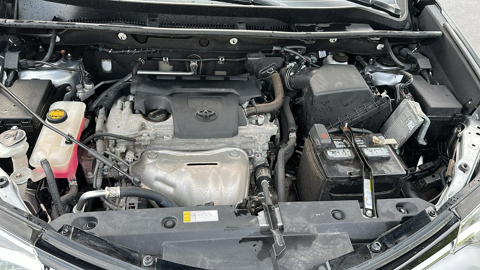 2017 Toyota RAV4 Platinum 34