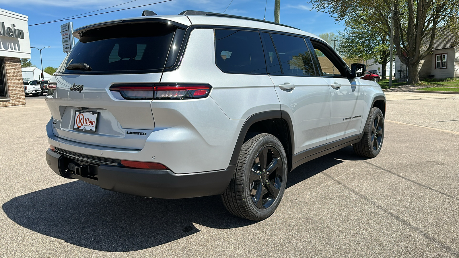 2024 Jeep Grand Cherokee L Limited 8