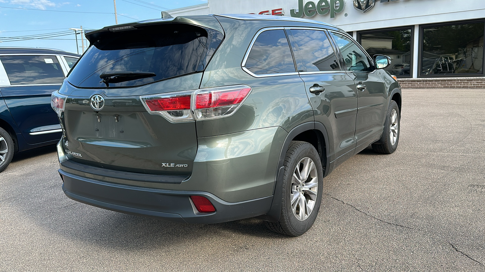 2014 Toyota Highlander XLE 3