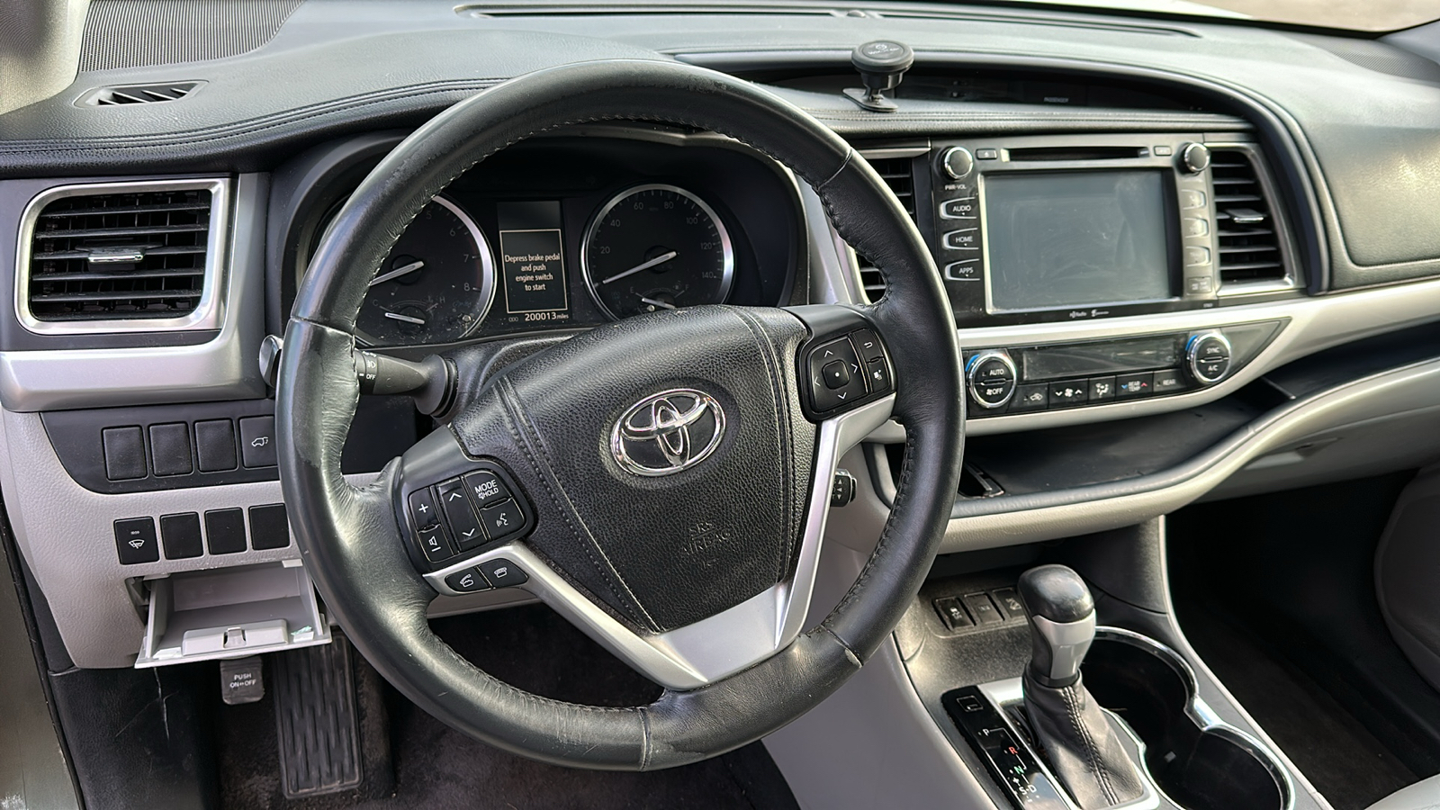 2014 Toyota Highlander XLE 7