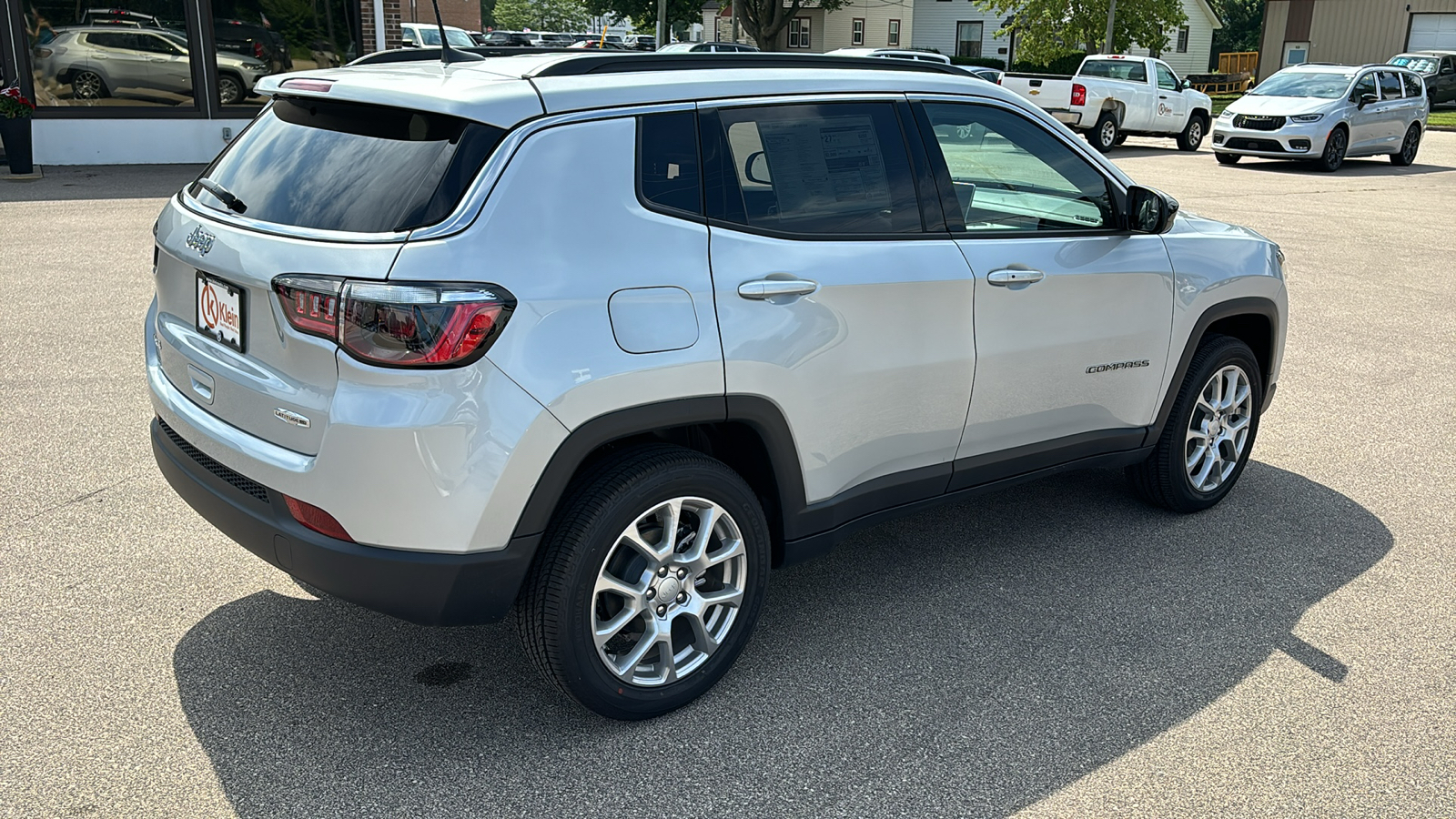 2024 Jeep Compass Latitude Lux 6