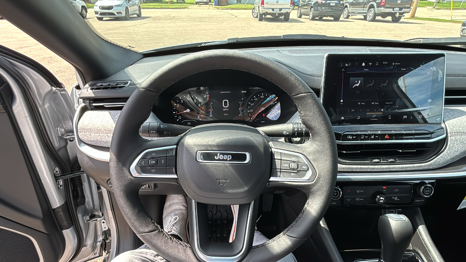 2024 Jeep Compass Latitude Lux 13