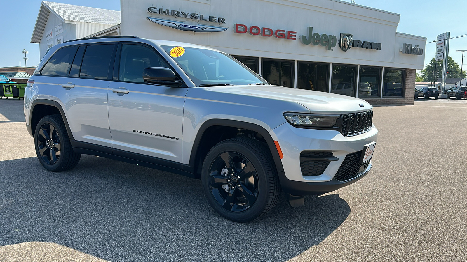 2024 Jeep Grand Cherokee Altitude X 1