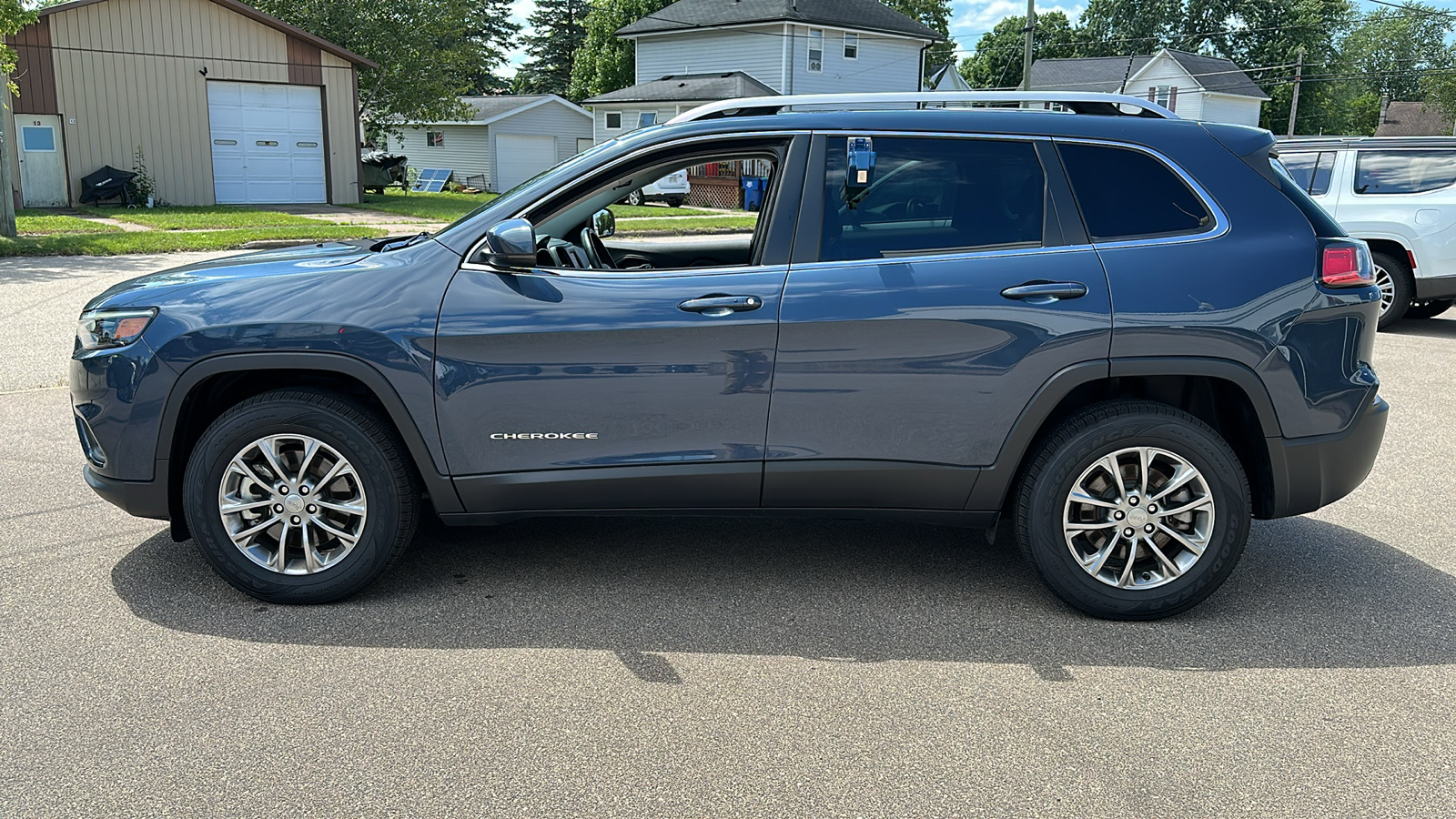 2021 Jeep Cherokee Latitude Lux 4