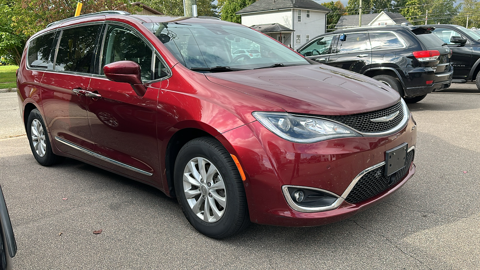 2018 Chrysler Pacifica Touring L 2