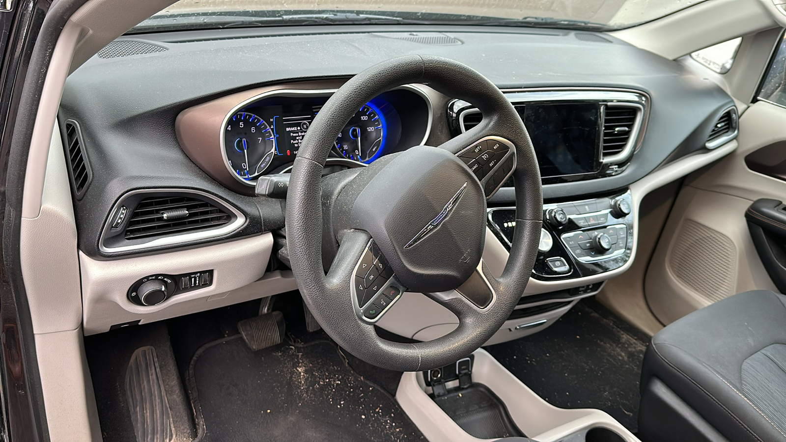 2017 Chrysler Pacifica Touring 7