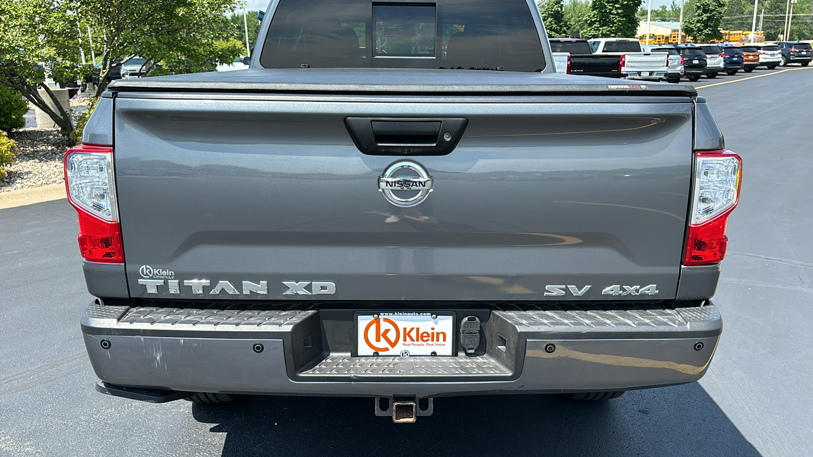 2018 Nissan Titan XD SV 4x4 Diesel Crew Cab 8