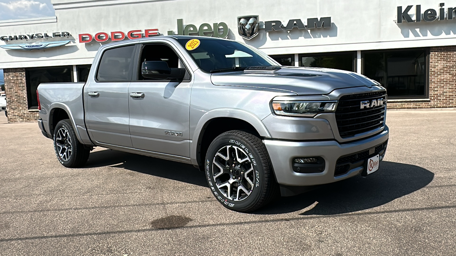 2025 Ram 1500 Laramie 4x4 Crew Cab 57 Box 1