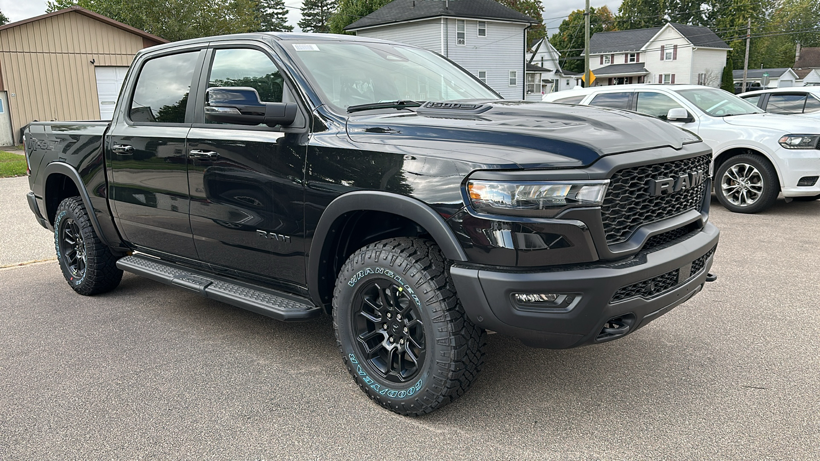 2025 Ram 1500 Rebel 4x4 Crew Cab 57 Box 2