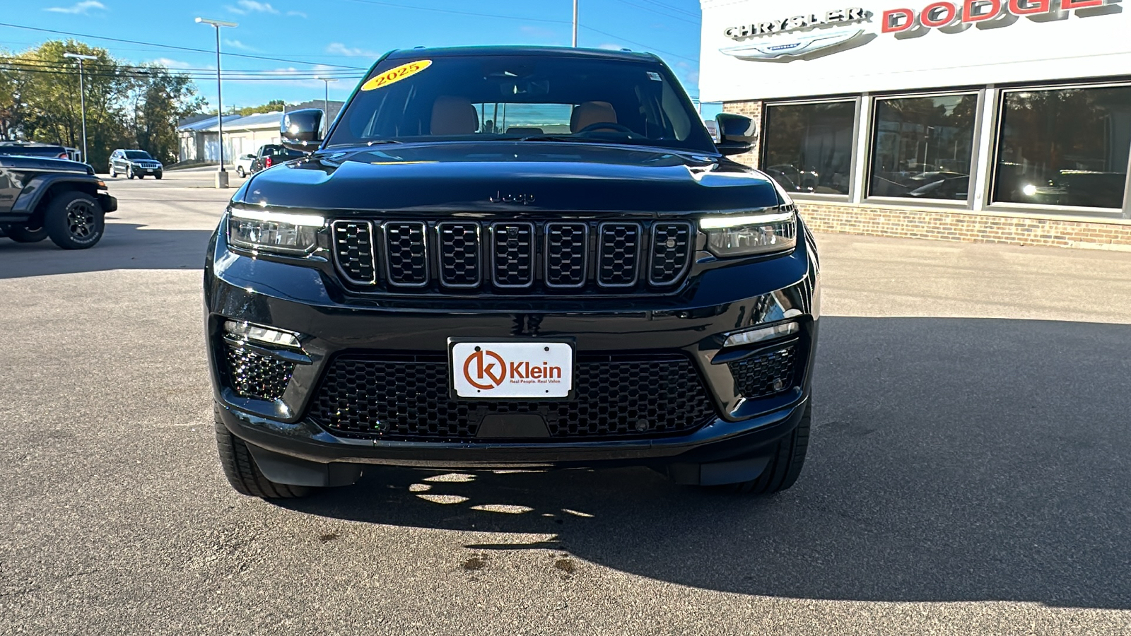 2025 Jeep Grand Cherokee Summit Reserve 2