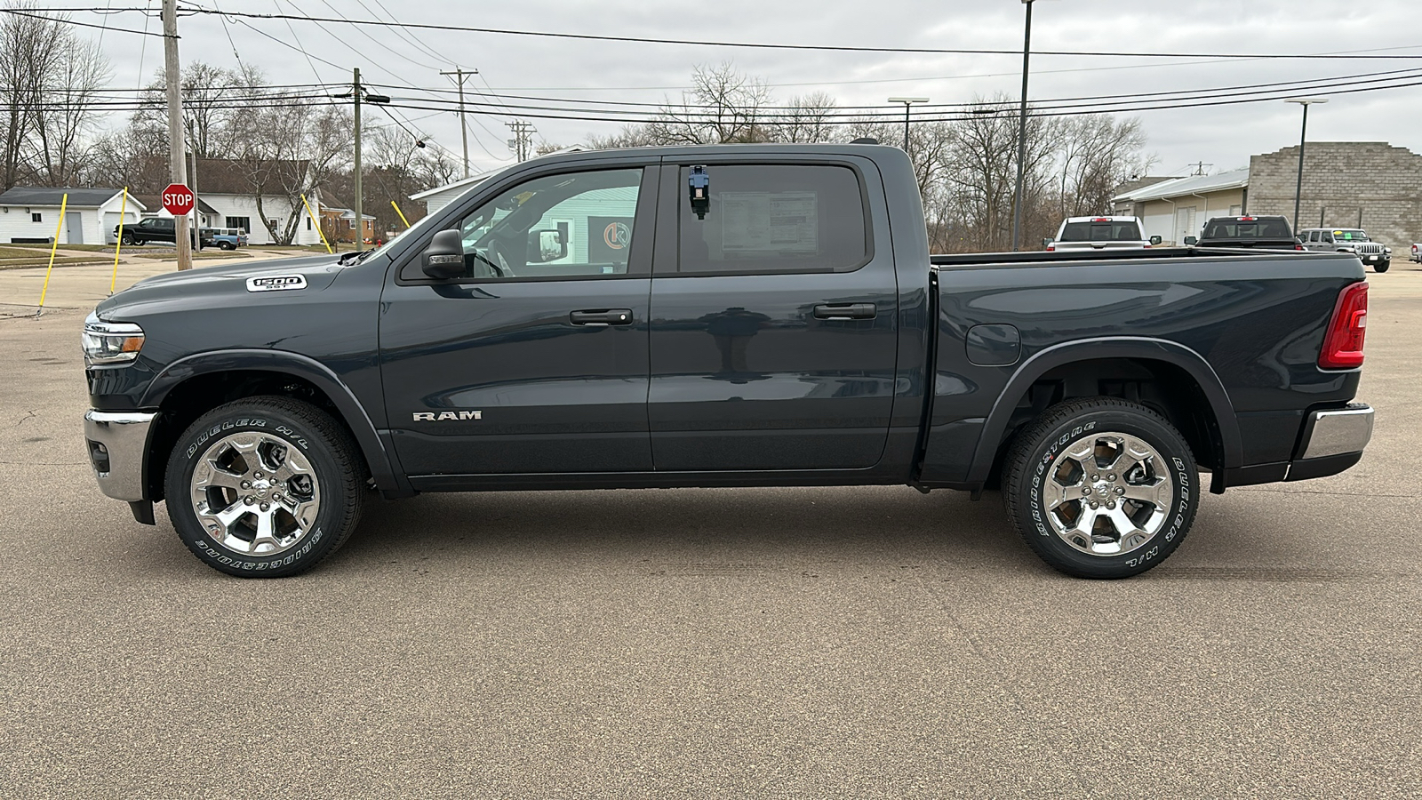 2025 Ram 1500 Big Horn 4x4 Crew Cab 57 Box 4