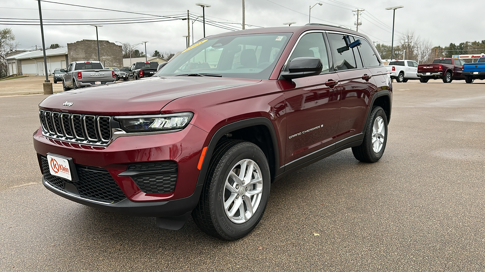 2025 Jeep Grand Cherokee Laredo X 3